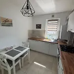 דירה Stil Coresi Near Center Free Parking