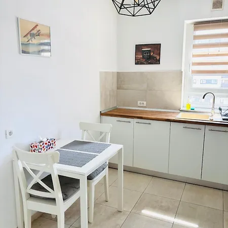 Stil Near Center Free Parking Apartment